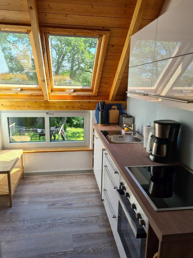 Haus am Deich Ferienwohnungen Prerow Exterior foto