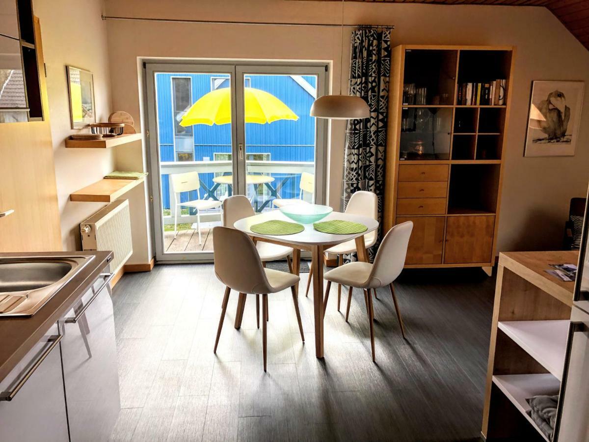 Haus am Deich Ferienwohnungen Prerow Exterior foto