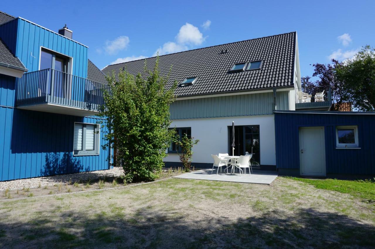 Haus am Deich Ferienwohnungen Prerow Exterior foto